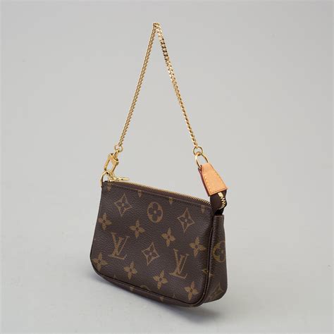 louis vuitton envelopes|louis vuitton little pouch.